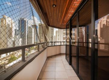 1 · Apartamento à venda no Itaim, 204 m², 3 suítes, 3 vagas e depósito