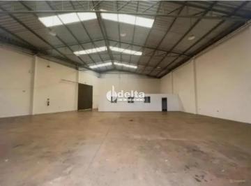 Comercial · 527m² · Galpão disponível para locação e venda no bairro Alto Umuarama em Uberlândia-MG