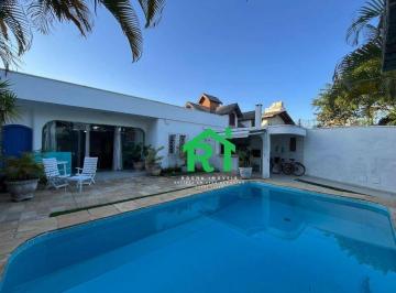 f5f1a7f7b45b2df051d2c3bd0671976a968a4f64 · Casa à beira mar com 3 dormitórios (3 suítes), lazer, Enseada, Guarujá/SP