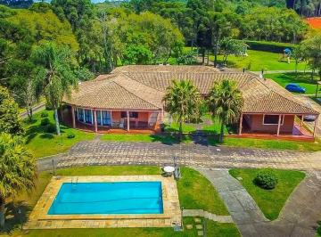 Terreno · 2103m² · 8 Quartos · 5 Vagas · Chácara para venda em Campina Grande Do Sul de 2103.00m² com 8 Quartos, 4 Suites e 5 Garagens