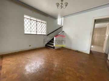 Casa · 206m² · 5 Quartos · 4 Vagas · Vendo Casa Assobradada com 5 dormitórios a 150 metros do Metrô Jardim São Paulo