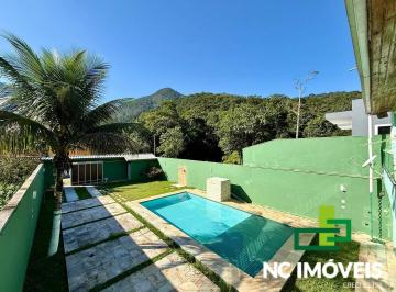 Casa · 221m² · 3 Quartos · 8 Vagas · Casa à Venda no Condomínio Verde Mar – Praia do Massaguaçu | Caraguatatuba