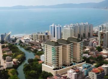 Apartamento de 3 quartos, Itapema · Apartamento próximo do mar - Centro - Itapema