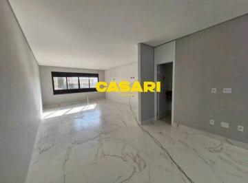 Casa · 180m² · 3 Quartos · 3 Vagas · Sobrado à venda com 3 suítes e 3 vagas – 180 m² no Santo Antônio, São Caetano