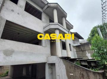 Casa · 550m² · 4 Quartos · 10 Vagas · Sobrado de Alto Padrão à Venda na Vila Euclides – 550m², 4 Suítes, 10 Vagas e Vista Panorâmica