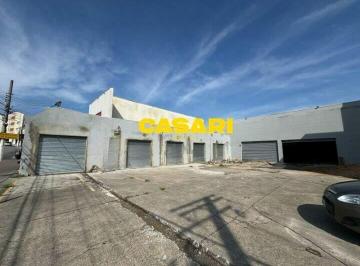 Comercial · 750m² · 15 Vagas · Galpão para Venda ou Locação com 750m² e 15 Vagas de Garagem – Excelente Oportunidade