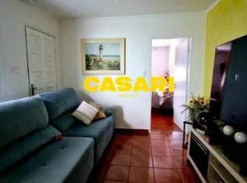 Casa · 151m² · 2 Quartos · 2 Vagas · Casa Térrea com Quintal e 2 Vagas ao Lado do Carrefour na Prestes Maia – São Bernardo