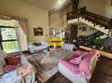 Casa · 538m² · 2 Quartos · 3 Vagas · Sobrado à Venda com 2 Suítes, Quintal Amplo e Salão de Festas – 500 m² – Bairro Campestre, Santo And