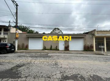 Casa · 396m² · 3 Quartos · 8 Vagas · Casa com 3 Suítes, Lareira e Quintal Amplo à Venda no Riacho Grande – São Bernardo do Campo/SP