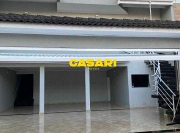 Casa · 316m² · 3 Quartos · 6 Vagas · Sobrado com 3 Suítes e 6 Vagas no Parque Espacial – São Bernardo do Campo