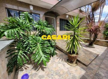 Casa · 415m² · 8 Quartos · 6 Vagas · Sobrado Amplo com 8 Dormitórios e 6 Vagas – Bairro Olímpico, São Caetano do Sul/SP