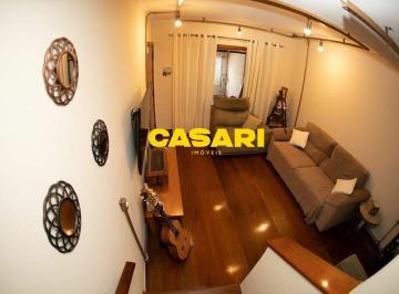 Casa · 147m² · 2 Quartos · 2 Vagas · Sobrado reformado com 2 suítes e área gourmet à venda em Santa Terezinha - São Bernardo do Campo/SP