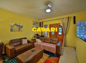 Casa · 206m² · 4 Quartos · 2 Vagas · Sobrado com 4 Dormitórios e 206 m² à Venda na Nova Petrópolis - São Bernardo do Campo/SP