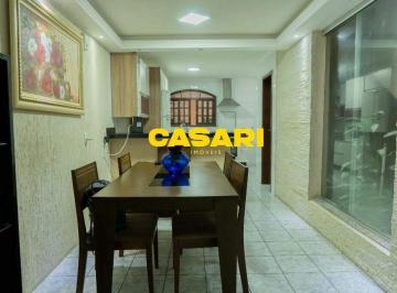 Casa · 198m² · 3 Quartos · 4 Vagas · Sobrado com 3 Dormitórios, Churrasqueira e 4 Vagas à Venda – Nova Petrópolis