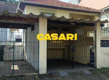 Casa · 228m² · 3 Quartos · 2 Vagas · Terreno com Duas Casas para Investimento à Venda na Vila Scarpelli – Santo André/SP