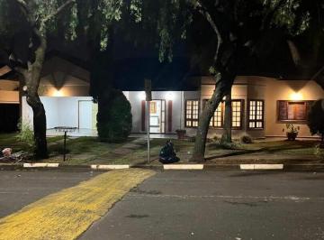 Photo 1 · Casa com 3 dormitórios, 300 m² - - Portal dos Pássaros - Boituva/SP