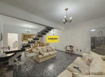 Casa · 196m² · 3 Quartos · 2 Vagas · Sobrado com 3 quartos, Área Gourmet e Quintal Amplo no Jardim do Mar