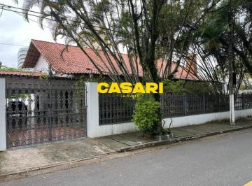 Casa · 795m² · 5 Quartos · 10 Vagas · Casa com 5 suites, piscina, sauna, salão de festas, churrasqueira, jardim com muito sol, 795m2, Parq