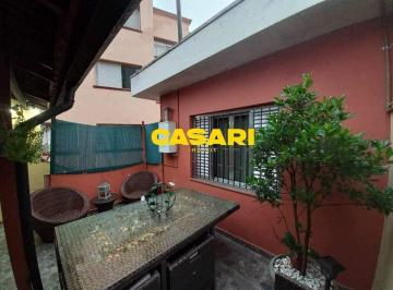 Casa · 179m² · 4 Quartos · 2 Vagas · Sobrado no Taboão com 4 Dormitórios, Suíte com Banheira, Churrasqueira e 2 Vagas