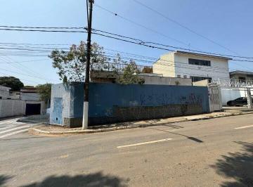 Photo 1 · Terreno com Casa Antiga à Venda e Locação no Jardim do Mar – 182 m² em São Berna