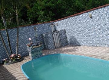 Casa de 2 quartos, Rio de Janeiro · casa 3 quartos com piscina a 5 minutos do west shopping em campo grande RJ