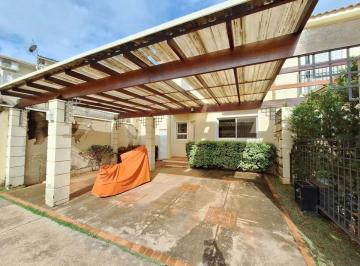Casa · 177m² · 3 Quartos · 2 Vagas · Casa em Condomínio à Venda em Sorocaba-SP, Parque Campolim! 3 Quartos, 1 Suíte, 2 Salas, 2 Banheiros
