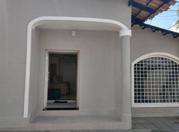 Foto · Residência Exclusiva à Venda no Coração de Goiânia-GO: Setor Central, 4 quartos, amplo espaço de laz