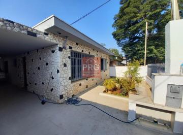 Foto 01 · Casa Térrea no Jardim Maria Rosa: Espaço e conforto para sua família! 2 quartos, 1 sala, 2 banheiros