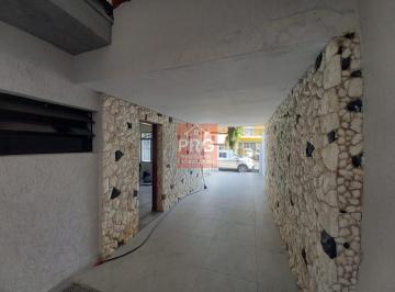 Foto 02 · Casa Térrea no Jardim Maria Rosa: Espaço e conforto para sua família! 2 quartos, 1 sala, 2 banheiros