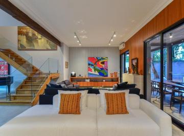 IMG_20260609_105146_000.jpeg · Espetacular casa para venda em Jardim América com 4 quartos, sendo 4 suítes, 1,117m² - remaxempire#J