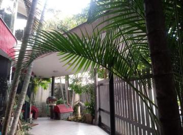 IMG_20250814_185129_000.jpeg · Agradável sobrado para venda em Jardim da Glória com 5 quartos, sendo 2 suítes, 465m² - remaxempire#