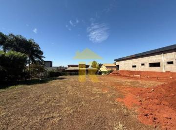 Foto 01 · Terreno de 1.250m² em condomínio na Enseada Azul II, Fronteira-MG: Construa seu sonho em um local pr
