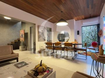 Casa · 160m² · 3 Quartos · Casa à Venda no Jardim Paulista com 160m², 3 dormitórios (1 suíte)