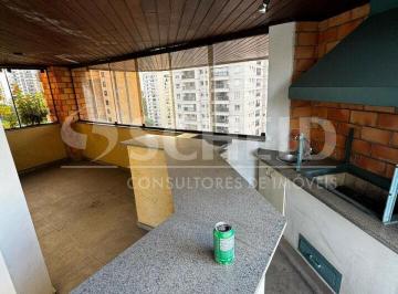 Apartamento · 250m² · 4 Quartos · 2 Vagas · OPORTUNIDADE PARA REFORMA, PENTHAUS COM PISCINA E CHURASQUEIRA EM LOCAL NOBRE DO MORUMBI