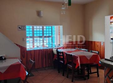 Comercial · 160m² · 2 Quartos · Sobrado comercial em chácara santo antônio