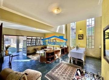 Casa · 380m² · 3 Quartos · 6 Vagas · Casa em Condomínio - 3 Quartos sendo 1 Suíte - Edícula 50 m²
