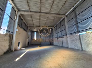 Foto 01 · Galpão Comercial de 610m² na Vila Jundiaí - Mogi das Cruzes: 2 Salas, 3 Banheiros e 5 Vagas de Garag