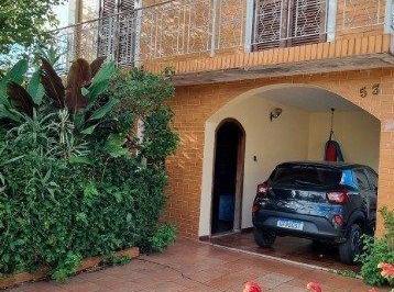 e436f9f9-92af-418e-ae1f-f2317f249ba0 · Casa à venda - na Vila Nair
