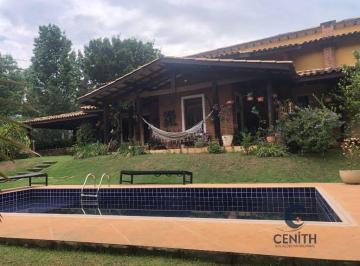 Casa · 450m² · 4 Quartos · 6 Vagas · Lindíssima CASA TÉRREA com 04 súites, Piscina, amplo Jardim - Palos Verdes