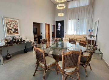 whatsapp-image-2025-06-24-at-17-53-49-11750852149446.jpeg · Casa Térrea com 491m² de Terreno, 3 Suítes e Área Gourmet - Alphaville Nova Esplanada 3 - Votoranti