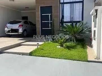 blob1715088610835.jpeg · Casa à venda - Casa Espaçosa e Confortável no Condomínio Residencial Villagio Wanel: Venha Conhecer