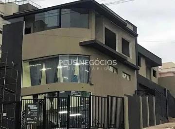whatsapp-image-2025-02-18-at-14-38-301739901630198.jpeg · Imóvel Comercial à Venda no Jardim Icatu em Votorantim Esquina, 297m², Renda Garantida, Ideal para