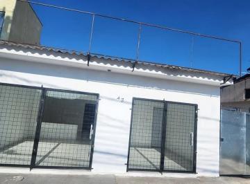 f702e7ca-5cc8-4a7d-b6cb-dc36b5f8c8c41718305841989.jpg · Casa comercial para venda e locação, **Oportunidade Imperdível: Casa Comercial de 300m² em Localizaç