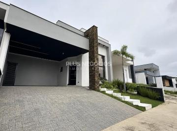 chatgpt-image-19-de-mai-de-2026-17_33_251779222823041.png · Casa no Sunlake Residencial Piscina + Hidromassagem 250m² 3 Dormitórios Planejada Alto Padrão