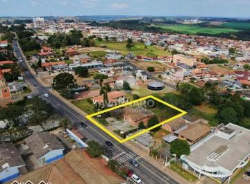 Comercial · 1250m² · 6 Vagas · Casa na Avenida dos Pioneiros em Carambeí