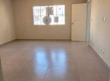 Casa · 139m² · 3 Quartos · 2 Vagas · Sobrado à venda 3 quartos 1 suíte 2 vagas Olímpico - São Caetano do Sul - SP