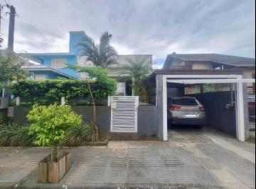 Casa · 113m² · 3 Quartos · 1 Vaga · Bela Casa de Alvenaria no Bairro Ambrósio-Garopaba/SC