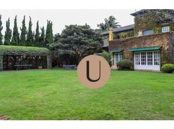 958d8cfab290fe808350e5287cce737a6f732e53 · Luxuosa Residência no Jardim América  2.215 m² de Terreno com Três Frentes e Arquitetura Imponente L