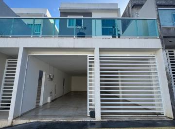 Casa de 3 quartos, Lauro de Freitas · Lauro de Freitas, casa triplex, nascente, vagas 6 carros, energia solar.