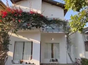 Casa de 3 quartos, Salto · ALUGO SOBRADO CONDOMINIO ILHA DAS AGUAS - SALTO